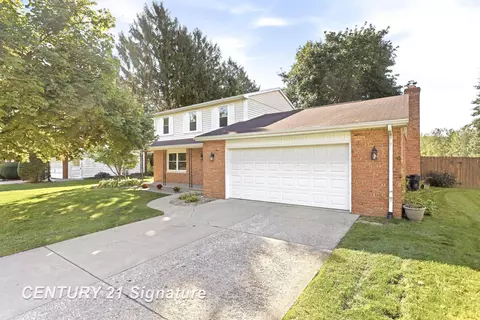 4925 Century, Saginaw, MI 48638