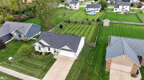 View/Area - 1419 Pondview, Davison, MI 48423 photo 6 of 7