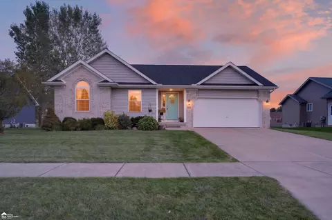 Exterior - 1419 Pondview, Davison, MI 48423 photo 16 of 17