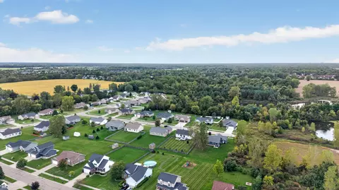 View/Area - 1419 Pondview, Davison, MI 48423 photo 3 of 7