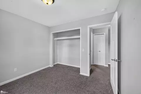 Bedroom - 1419 Pondview, Davison, MI 48423 photo 7 of 7