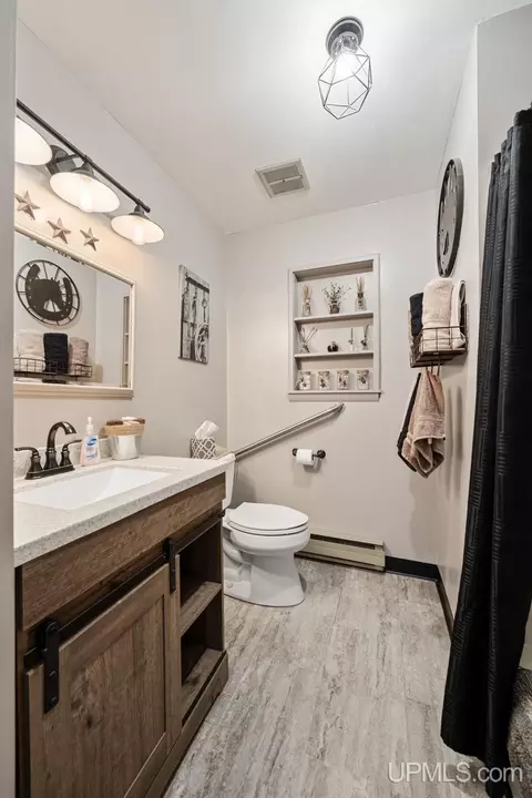 Bath - 160 S Lilac, Ishpeming, MI 49849 photo 5 of 7