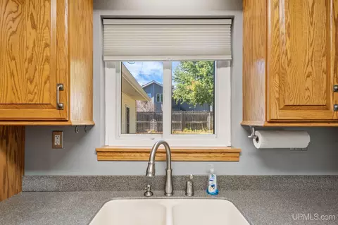 Kitchen - 160 S Lilac, Ishpeming, MI 49849 photo 3 of 9