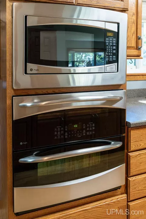 Kitchen - 160 S Lilac, Ishpeming, MI 49849 photo 7 of 9