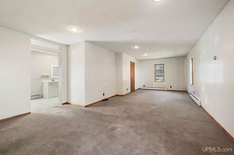 Living - 160 S Lilac, Ishpeming, MI 49849 photo 3 of 4
