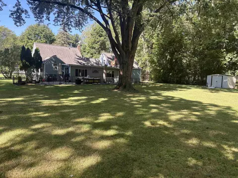 Exterior - 3256 Amelia, Flushing, MI 48433 photo 5 of 6