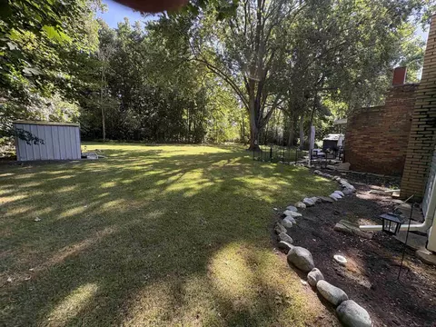 Exterior - 3256 Amelia, Flushing, MI 48433 photo 4 of 6