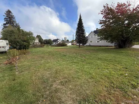 308 Greenwood, Ishpeming, MI 49849 photo 3