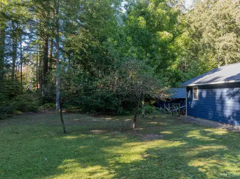 Exterior - 16874 E Pointe, Wetmore, MI 49895 photo 7 of 8