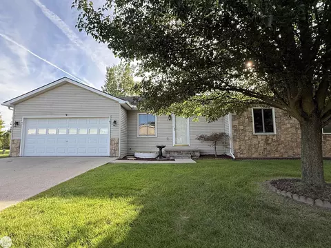 240 Ontario, Marine City, MI 48039