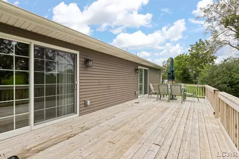Exterior - 611 Red Maple, Tecumseh, MI 49286 photo 4 of 6
