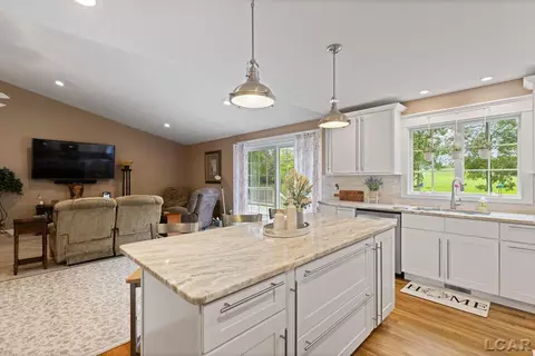 Kitchen - 611 Red Maple, Tecumseh, MI 49286 photo 7 of 7