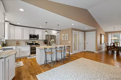 Kitchen - 611 Red Maple, Tecumseh, MI 49286 photo 1 of 7