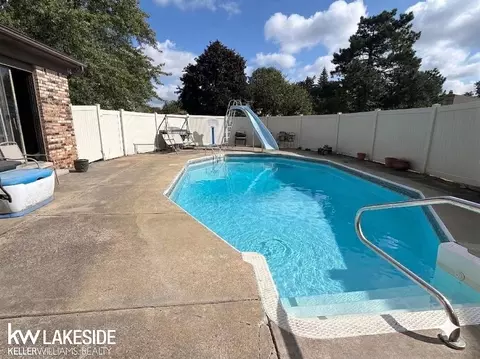 Exterior - 47122 Blueridge, Macomb, MI 48044 photo 2 of 3