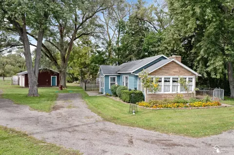 Exterior - 9111 S Telegraph, Temperance, MI 48182 photo 1 of 4