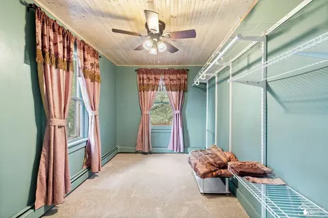 Bedroom - 9111 S Telegraph, Temperance, MI 48182 photo 2 of 2