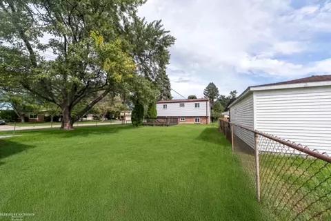 Exterior - 23937 Thomas, Warren, MI 48091 photo 4 of 4