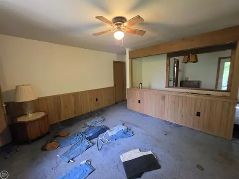 Living - 265 Old Trl, Spruce, MI 48762 photo 3 of 5