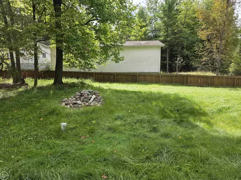Exterior - 265 Old Trl, Spruce, MI 48762 photo 3 of 15