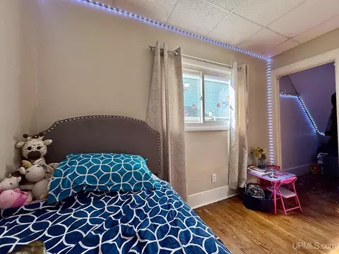 Bedroom - 315 W Barnum, Ishpeming, MI 49849 photo 1 of 7