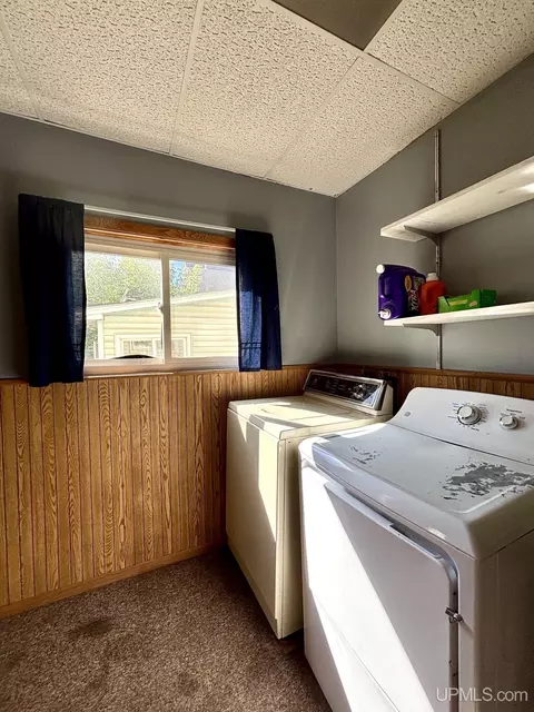 Other - 315 W Barnum, Ishpeming, MI 49849 photo 5 of 14