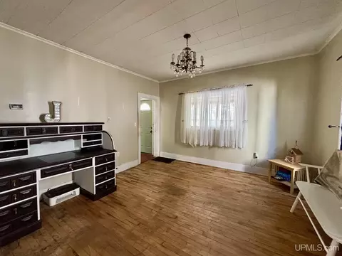 Living - 315 W Barnum, Ishpeming, MI 49849 photo 1 of 1
