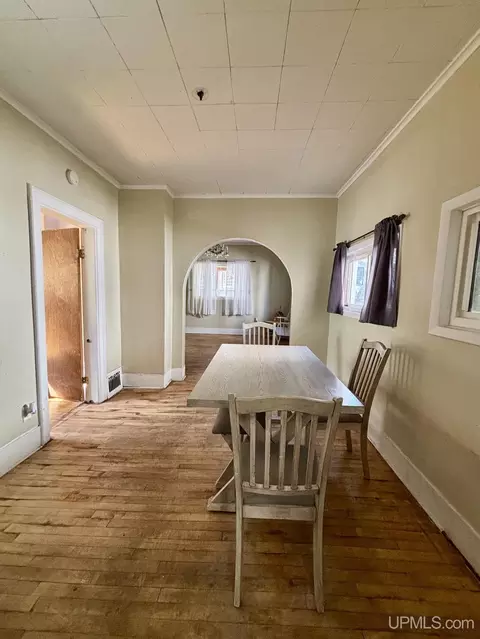 Dining - 315 W Barnum, Ishpeming, MI 49849 photo 3 of 5