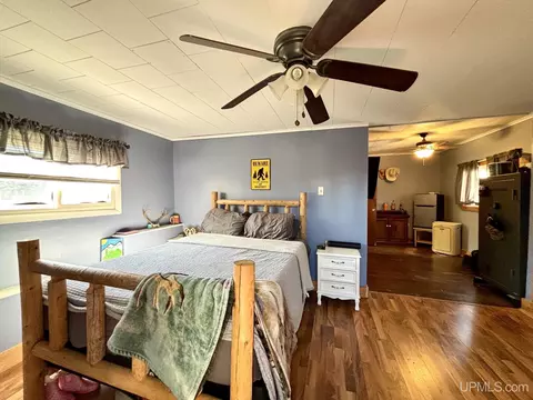 Bedroom - 315 W Barnum, Ishpeming, MI 49849 photo 5 of 7