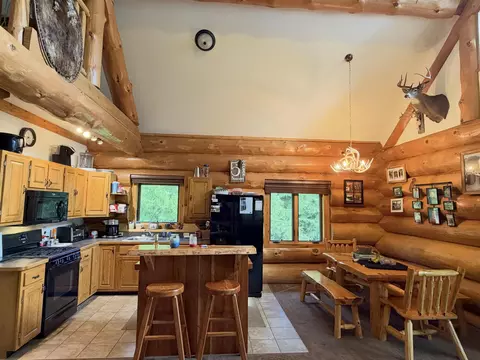 Kitchen - 5330 Scottish Hills Dr, Gladwin, MI 48624 photo 1 of 3
