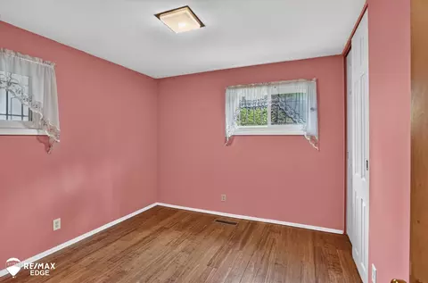 Bedroom - 1918 Windsor, Flint, MI 48507 photo 4 of 6