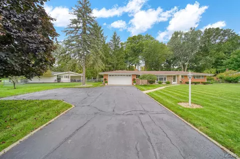 Exterior - 1241 E Oregon, Adrian, MI 49221 photo 22 of 23