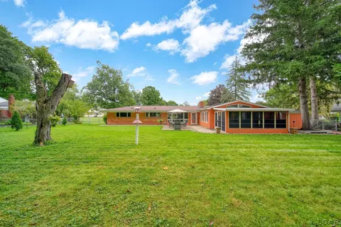 Exterior - 1241 E Oregon, Adrian, MI 49221 photo 18 of 23