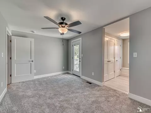 Bedroom - 4960 Evergreen, Monroe, MI 48161 photo 3 of 8