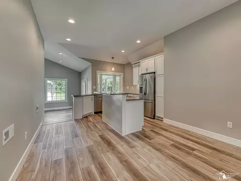 Kitchen - 4960 Evergreen, Monroe, MI 48161 photo 1 of 4