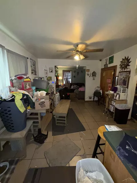 Entry Way - 2002 11th, Bay City, MI 48708 photo 1 of 1