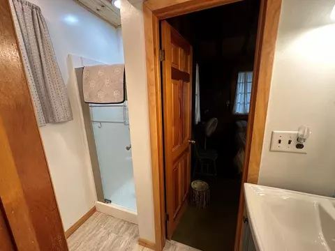 Bath - 130 Hillcrest, Harrison, MI 48625 photo 2 of 2