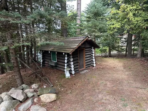 Exterior - 130 Hillcrest, Harrison, MI 48625 photo 12 of 18
