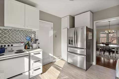 Kitchen - 752-754 Neff, Grosse Pointe, MI 48230 photo 5 of 5