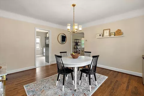 Dining - 752-754 Neff, Grosse Pointe, MI 48230 photo 2 of 2