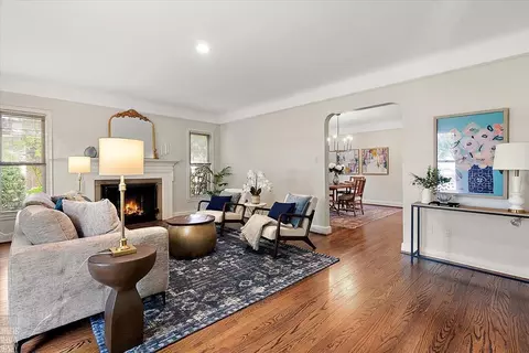 Living - 752-754 Neff, Grosse Pointe, MI 48230 photo 2 of 3