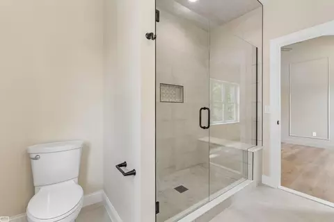 Bath - 39159 Chart, Harrison Township, MI 48045 photo 1 of 4
