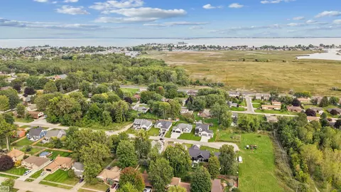 View/Area - 39159 Chart, Harrison Township, MI 48045 photo 6 of 7