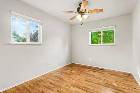 Bedroom - 12759 Cimarron, Birch Run, MI 48415 photo 2 of 6