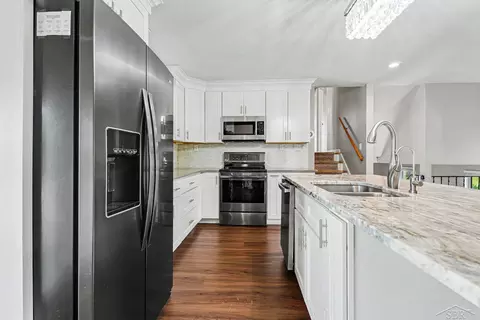 Kitchen - 12759 Cimarron, Birch Run, MI 48415 photo 3 of 3