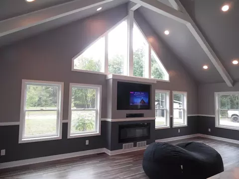 Living - 3237 Grass Lk, Gladwin, MI 48624 photo 3 of 8