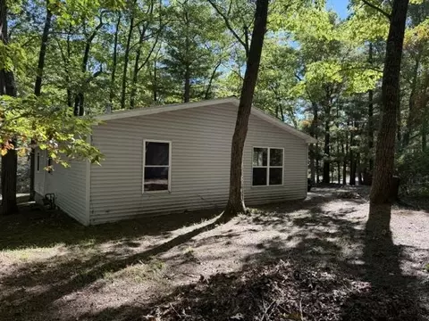 Exterior - 302 Wilson, Harrison, MI 48625 photo 3 of 7