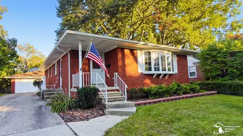Other - 652 Godfroy, Monroe, MI 48162 photo 1 of 9