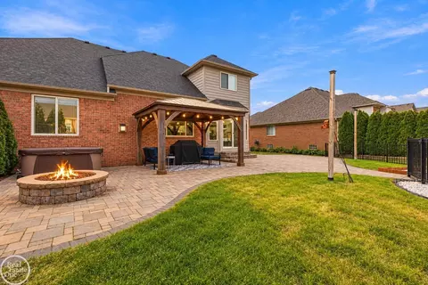 Exterior - 47376 Hidden Mdws, Macomb, MI 48044 photo 5 of 13