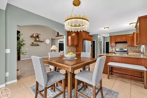 Dining - 47376 Hidden Mdws, Macomb, MI 48044 photo 1 of 2