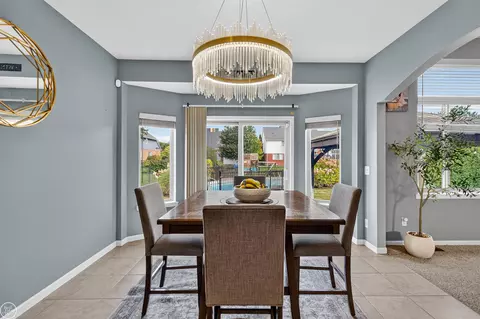 Dining - 47376 Hidden Mdws, Macomb, MI 48044 photo 2 of 2